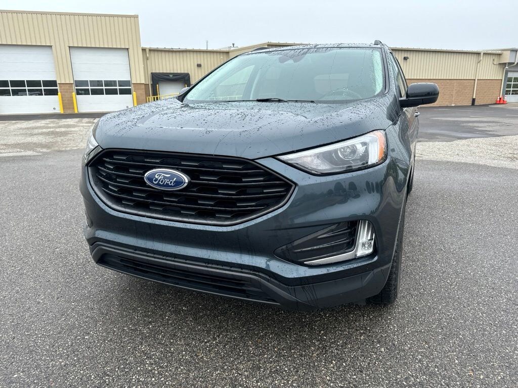 Used 2024 Ford Edge SUV