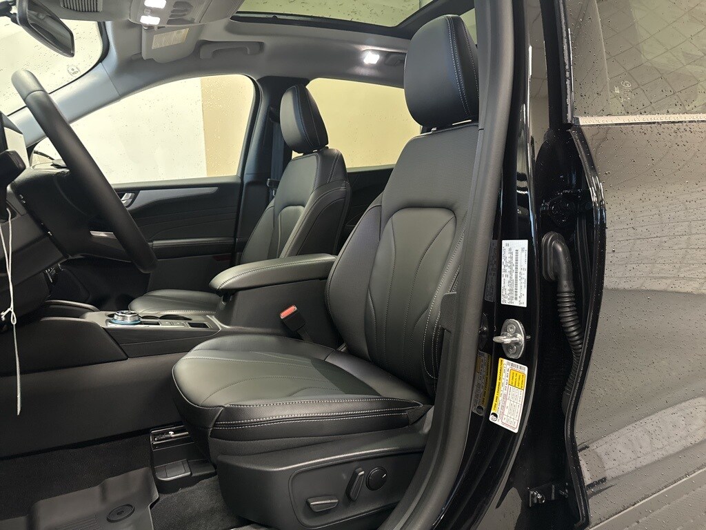 New 2026 Ford Escape Platinum SUV