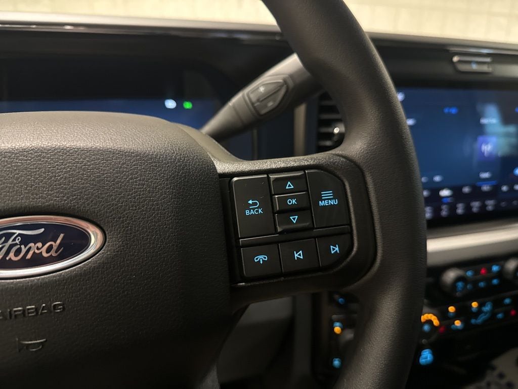 2026 Ford F-350 Super Duty XLT - Photo 39