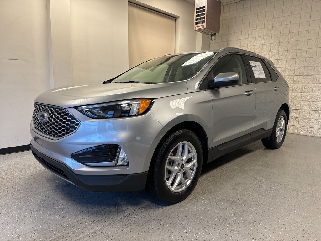 Certified 2024 Ford Edge SUV