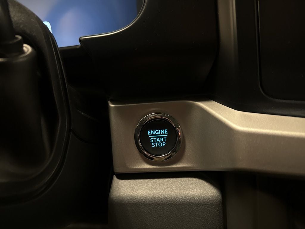 2026 Ford F-350 Super Duty XLT - Photo 37