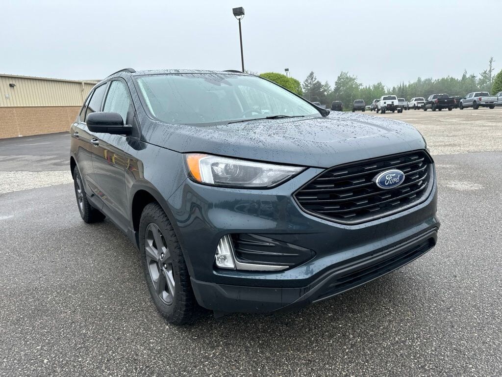 Used 2024 Ford Edge SUV