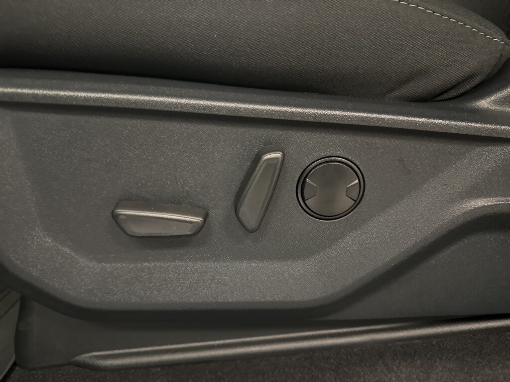 New 2025 Ford F-150 XLT Truck SuperCrew Cab