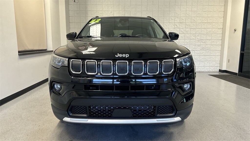 2022 Jeep Compass Limited photo 4