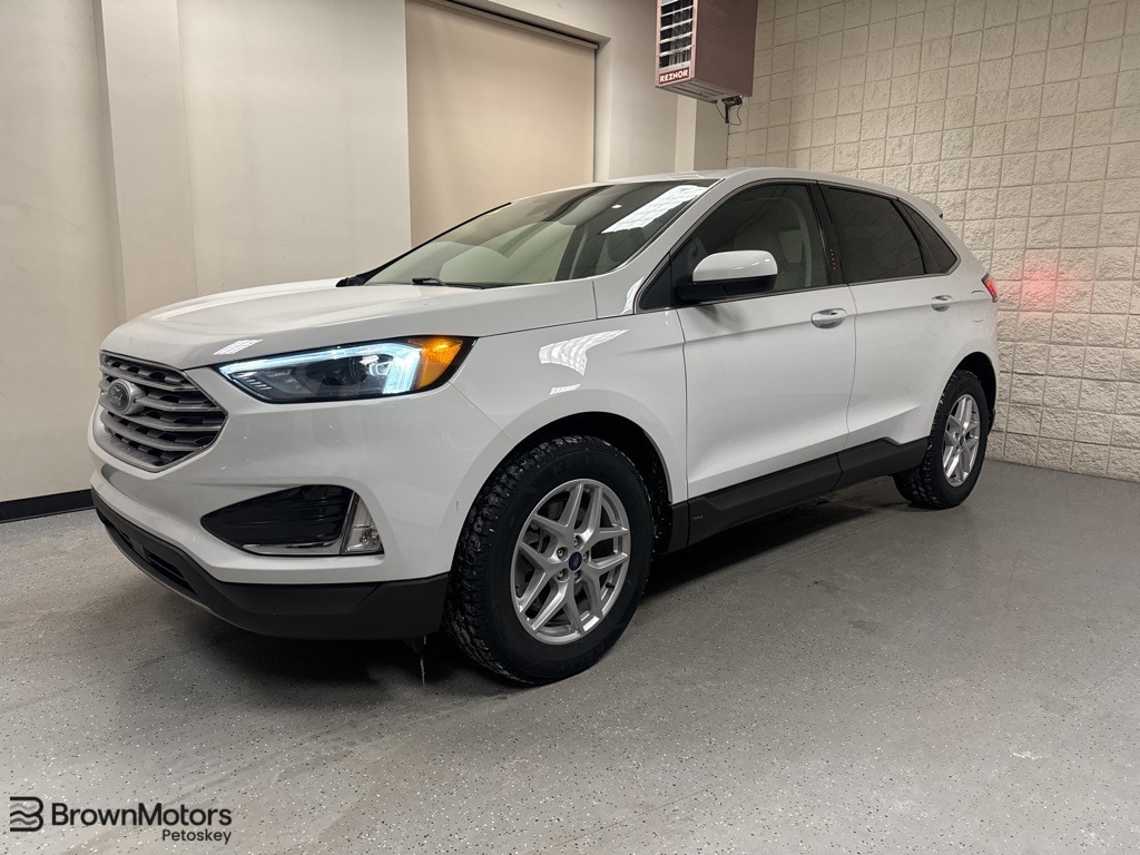 2022 Ford Edge SEL's photo