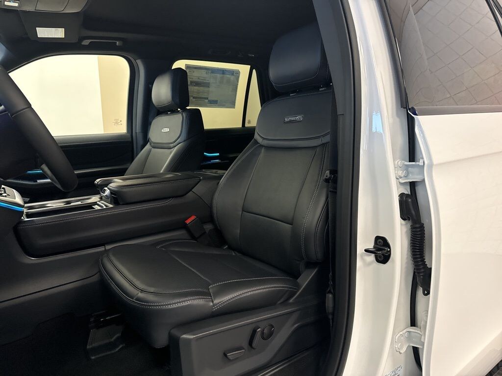 New 2025 Ford Expedition Platinum SUV