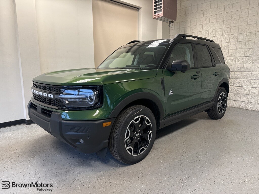 2025 Ford Bronco Sport Outer Banks's photo