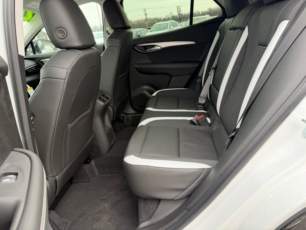 2026 Buick Envision Sport Touring - Photo 32
