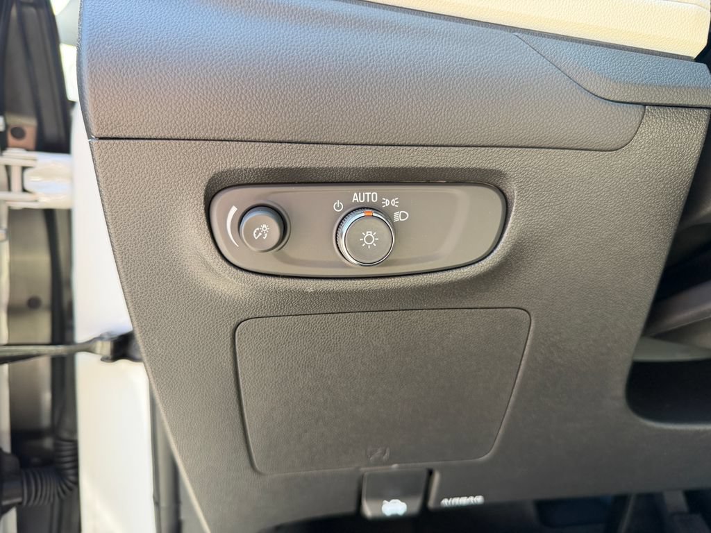 2026 Buick Encore GX Avenir - Photo 17