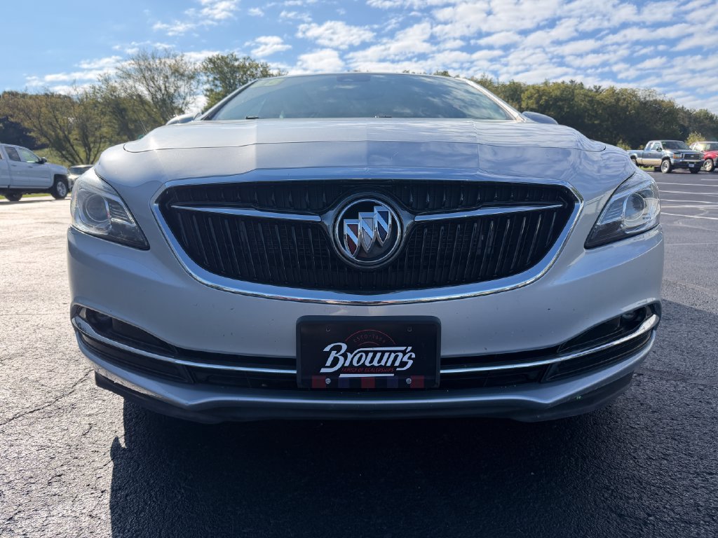 Used 2018 Buick LaCrosse Premium with VIN 1G4ZR5SS2JU128657 for sale in Elkader, IA