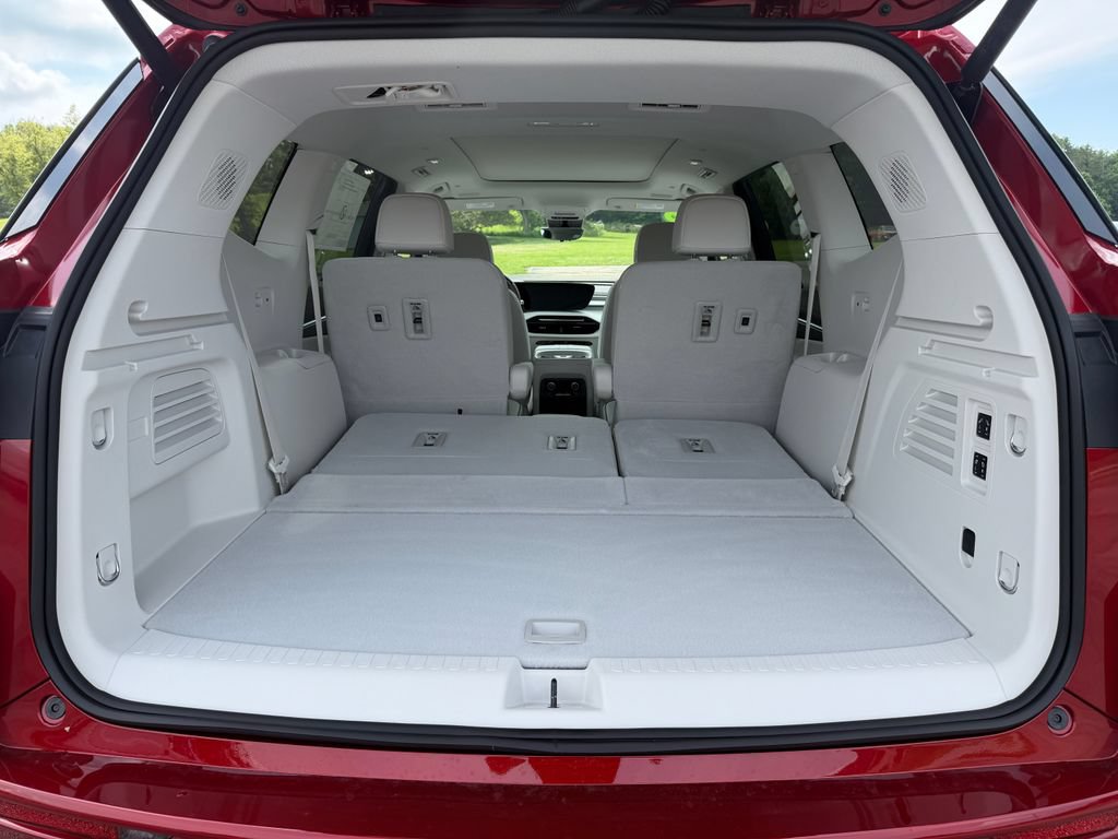 2026 Buick Enclave Avenir - Photo 11