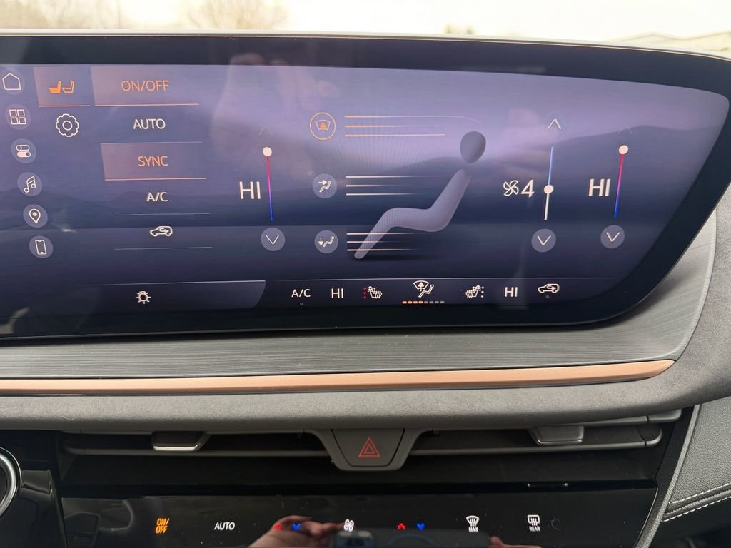 2026 Buick Envision Sport Touring - Photo 25