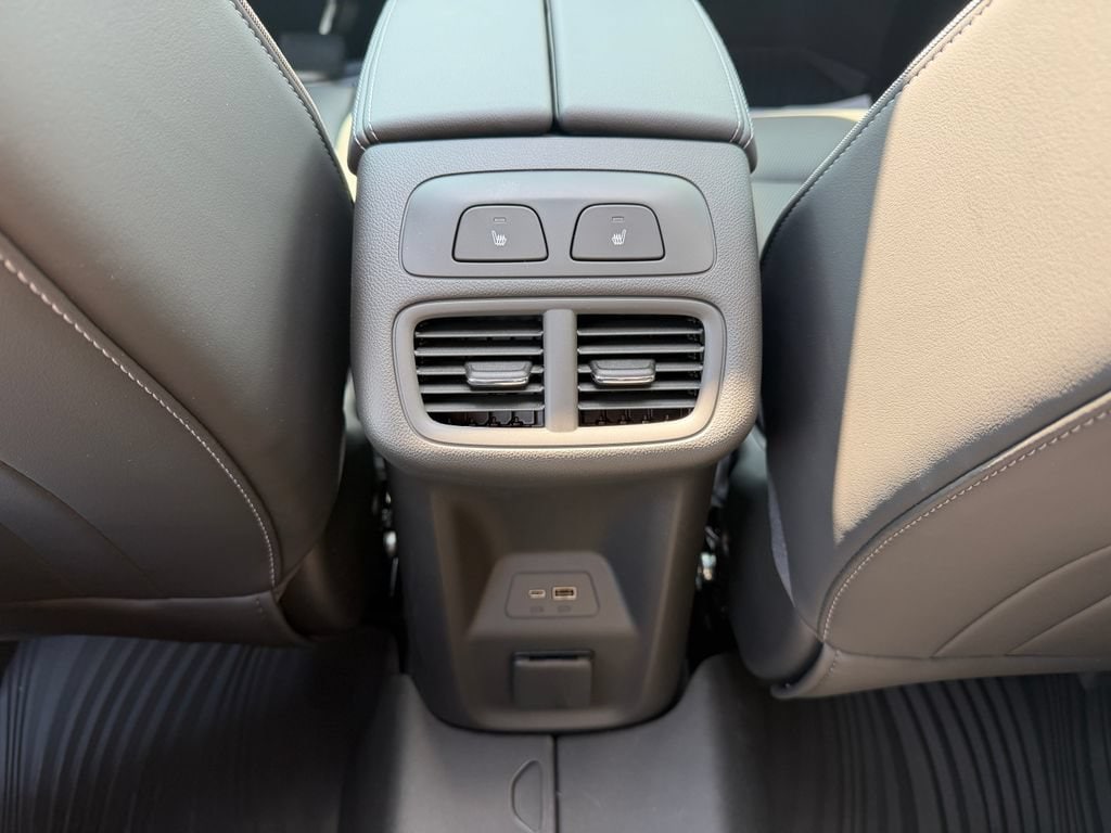 2026 Buick Envision Avenir - Photo 35