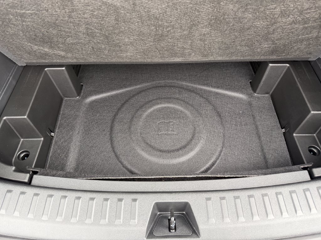 2027 Chevrolet Equinox LT - Photo 11