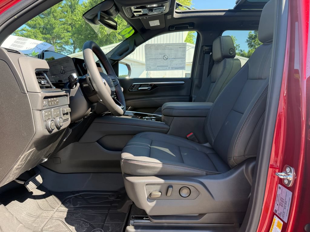 2026 Chevrolet Suburban RST - Photo 21