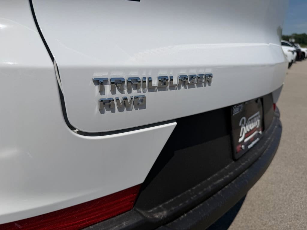 2026 Chevrolet Trailblazer LS - Photo 11