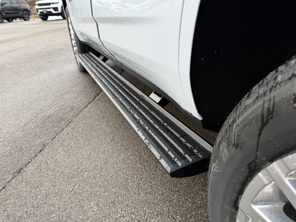 2026 Chevrolet Tahoe Premier - Photo 14