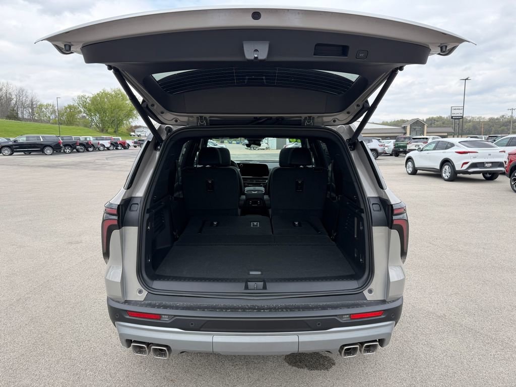2026 Chevrolet Traverse Z71 - Photo 11