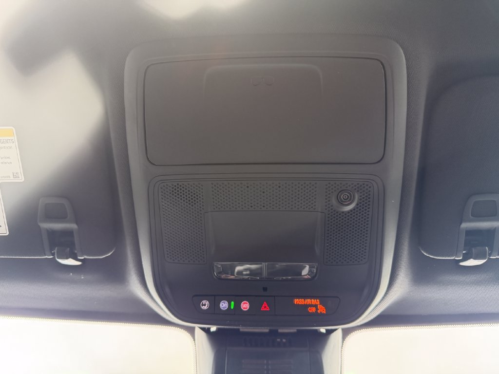 2027 Chevrolet Equinox LT - Photo 31