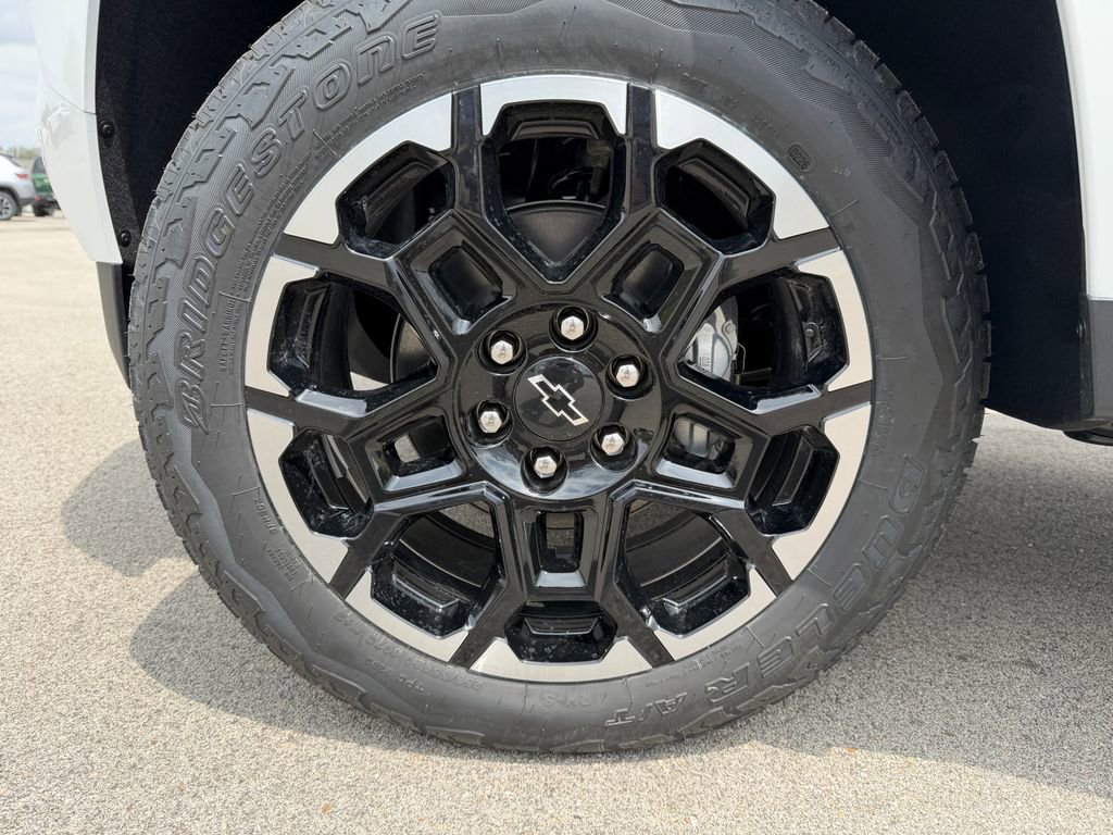 2026 Chevrolet Colorado Z71 - Photo 16