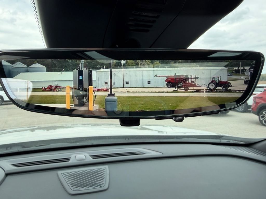 2026 Chevrolet Traverse Z71 - Photo 30