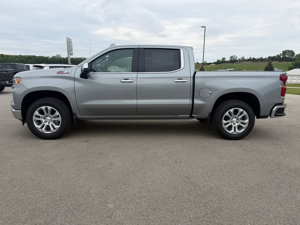 2026 Chevrolet Silverado 1500 LTZ - Photo 8