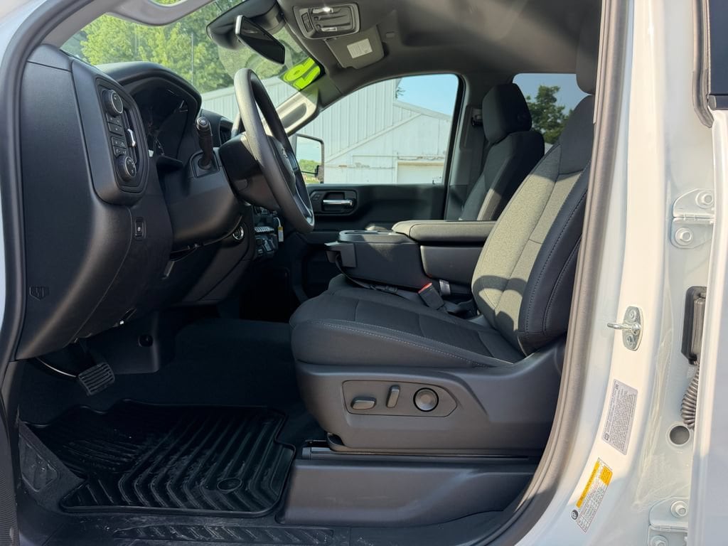 2026 Chevrolet Silverado 2500 HD Custom - Photo 23