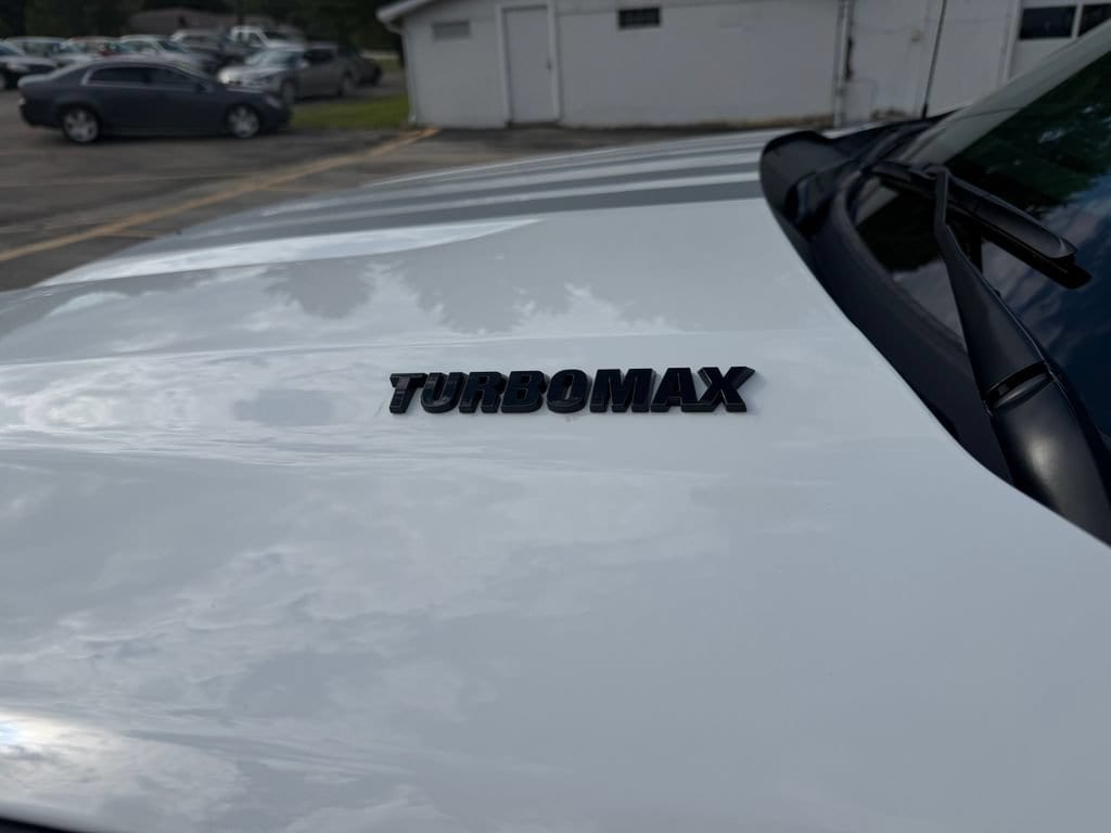 2026 Chevrolet Silverado 1500 Custom - Photo 40