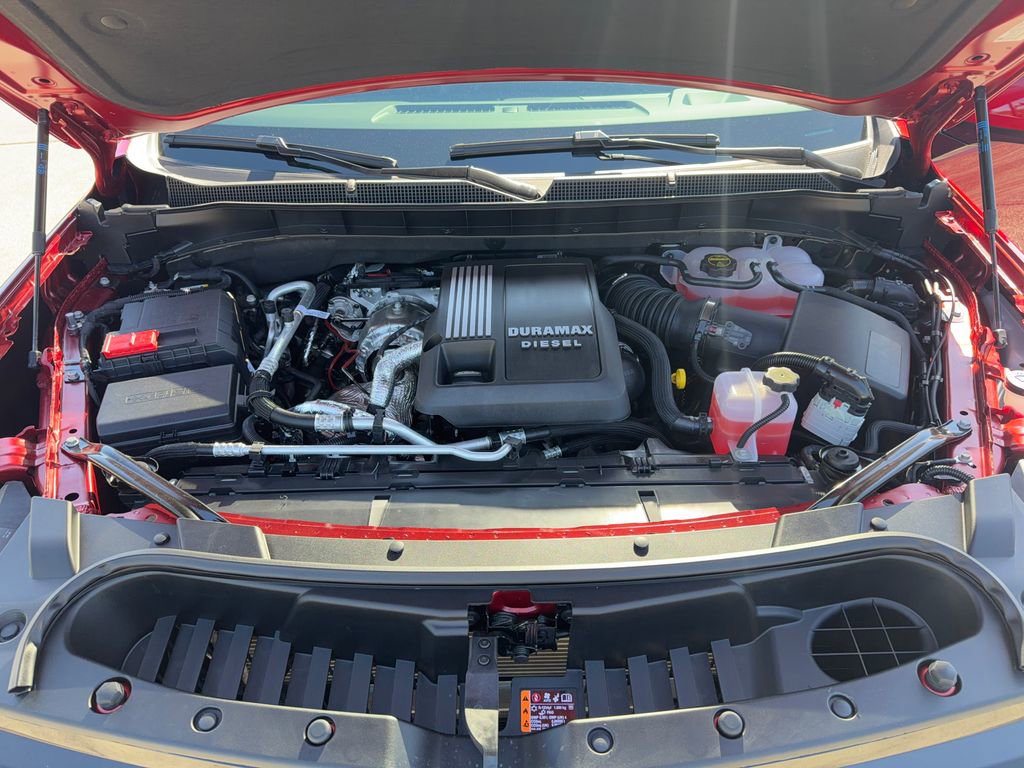 2026 Chevrolet Suburban RST - Photo 42