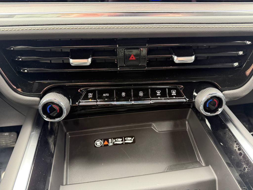 2026 Chevrolet Tahoe Premier - Photo 31