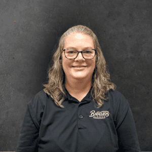 Staff member Lori Farmer from ID_65f517