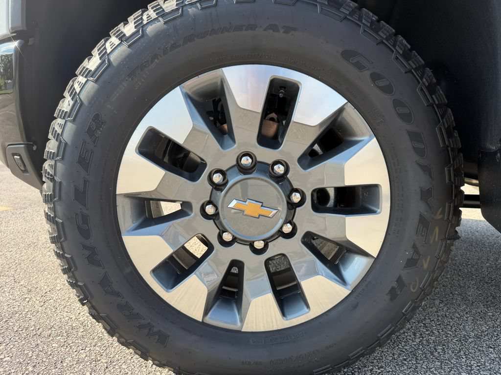 2026 Chevrolet Silverado 2500 HD Custom - Photo 39