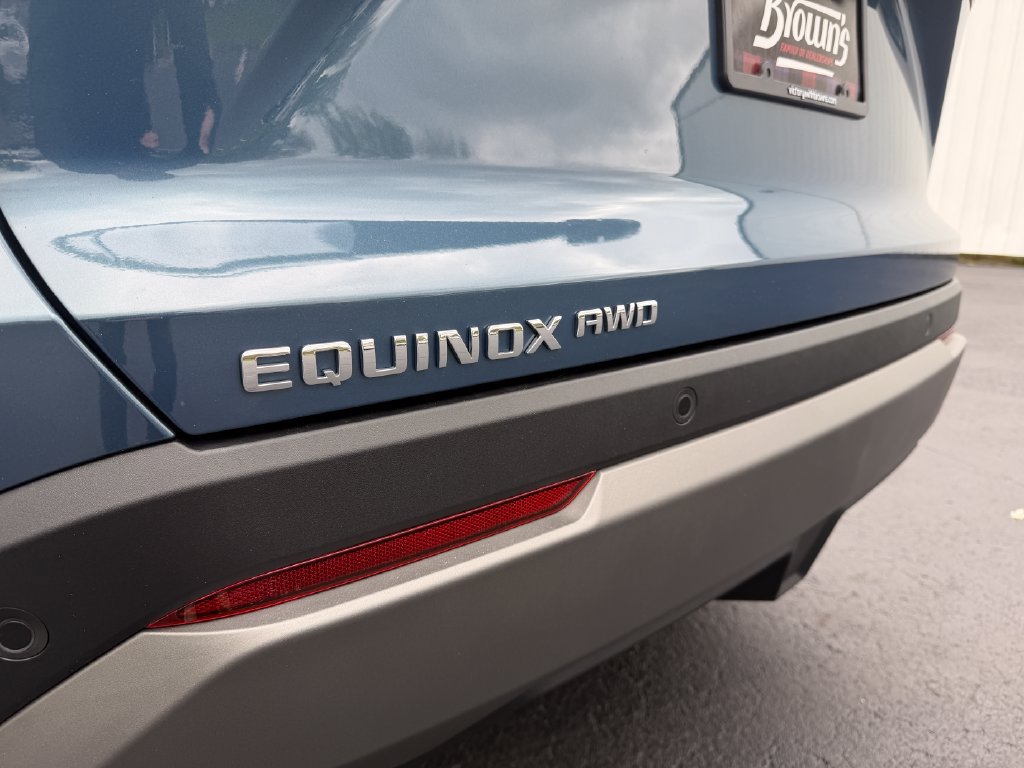 2027 Chevrolet Equinox LT - Photo 37