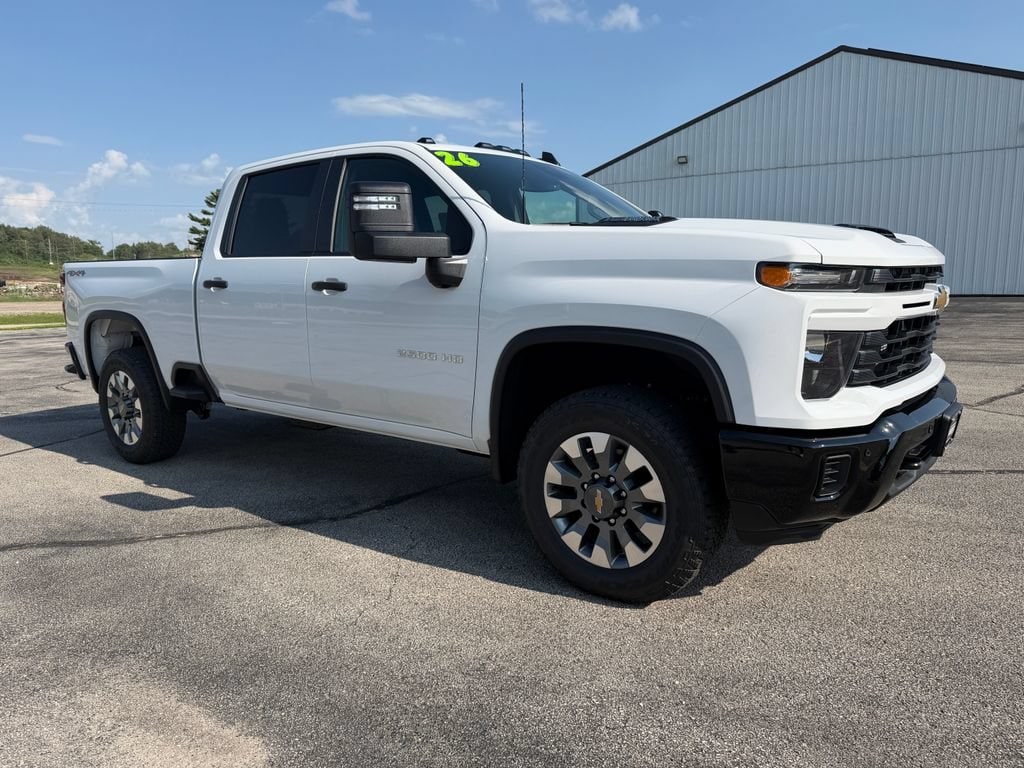 2026 Chevrolet Silverado 2500 HD Custom - Photo 3