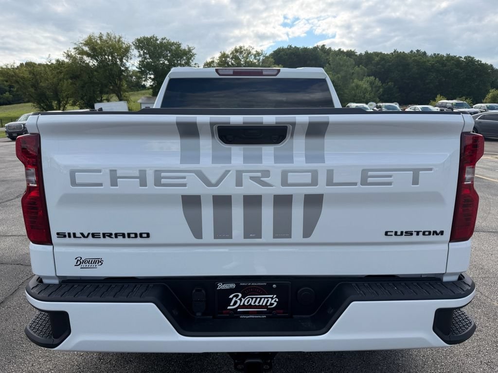 2026 Chevrolet Silverado 1500 Custom - Photo 6