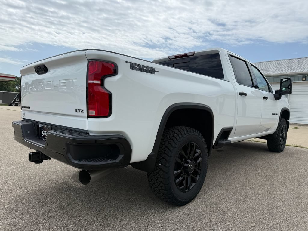 2026 Chevrolet Silverado 2500 HD LTZ - Photo 5