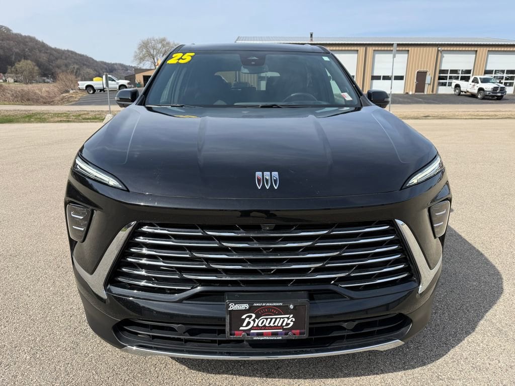 Used 2025 Buick Enclave Preferred SUV