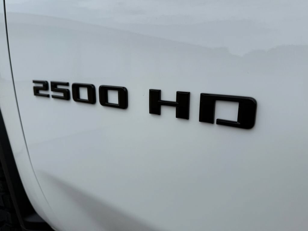2026 Chevrolet Silverado 2500 HD LTZ - Photo 10