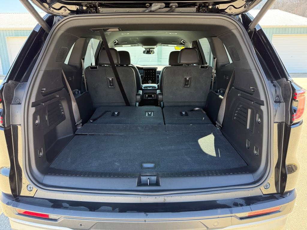2025 GMC Acadia Elevation - Photo 12