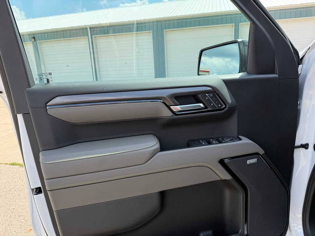 2026 Chevrolet Silverado 1500 ZR2 - Photo 16