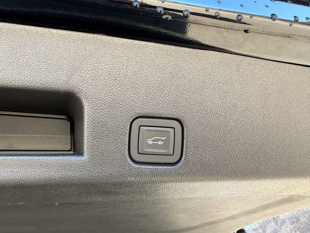 2025 GMC Acadia Elevation - Photo 14