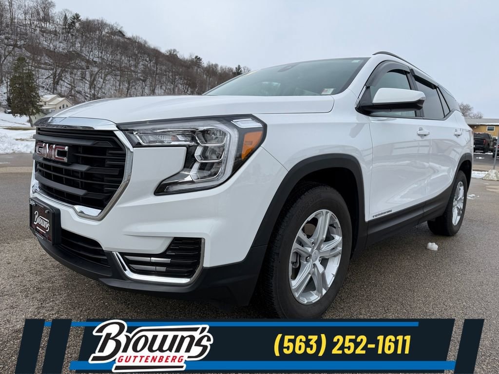 Used 2024 GMC Terrain SLE SUV