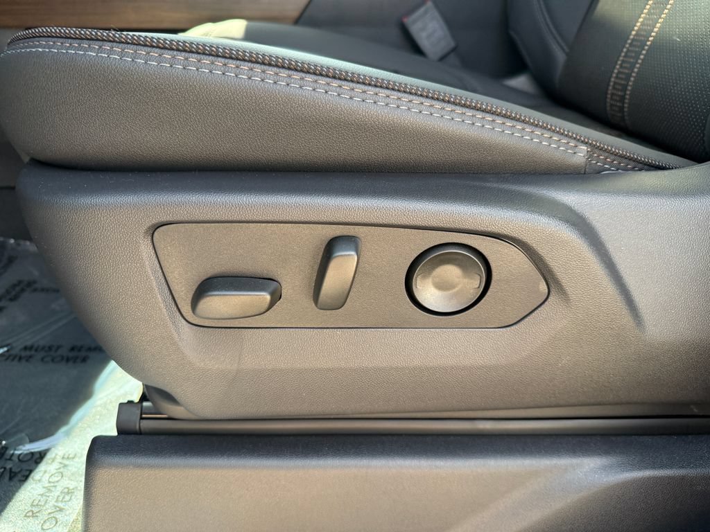 2026 Chevrolet Silverado 1500 High Country - Photo 20