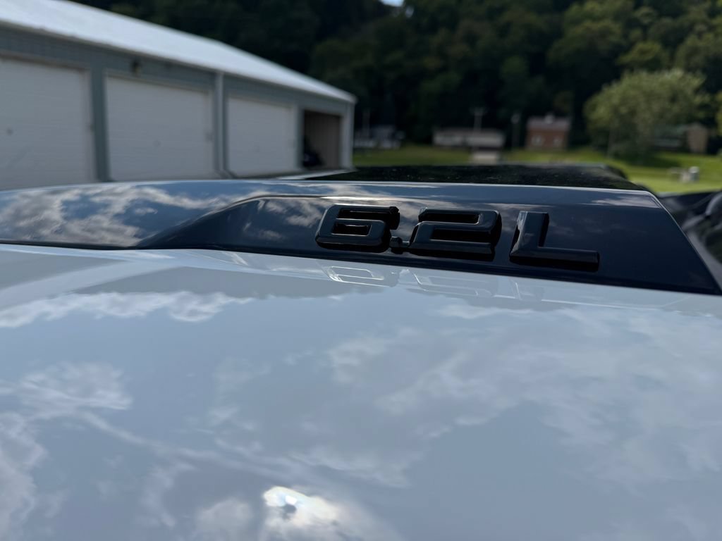 2026 Chevrolet Silverado 1500 ZR2 - Photo 10