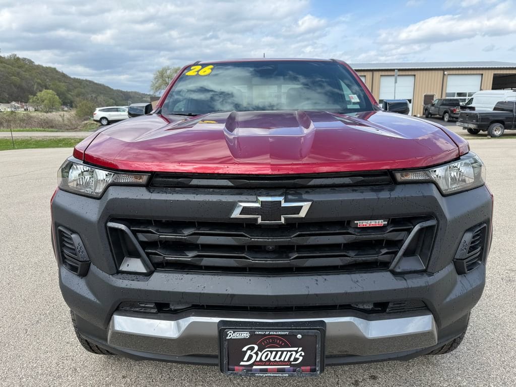 2026 Chevrolet Colorado Trail Boss - Photo 2