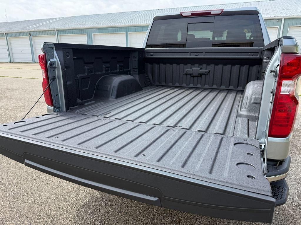 2026 Chevrolet Silverado 1500 LT - Photo 11