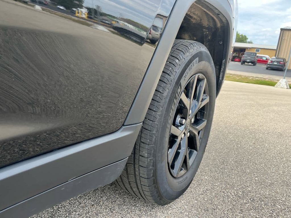 2024 Jeep Grand Cherokee L Altitude - Photo 11