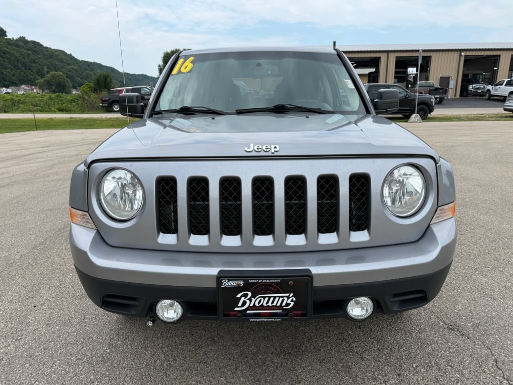 Used 2016 Jeep Patriot Sport with VIN 1C4NJRBB2GD669167 for sale in Guttenberg, IA