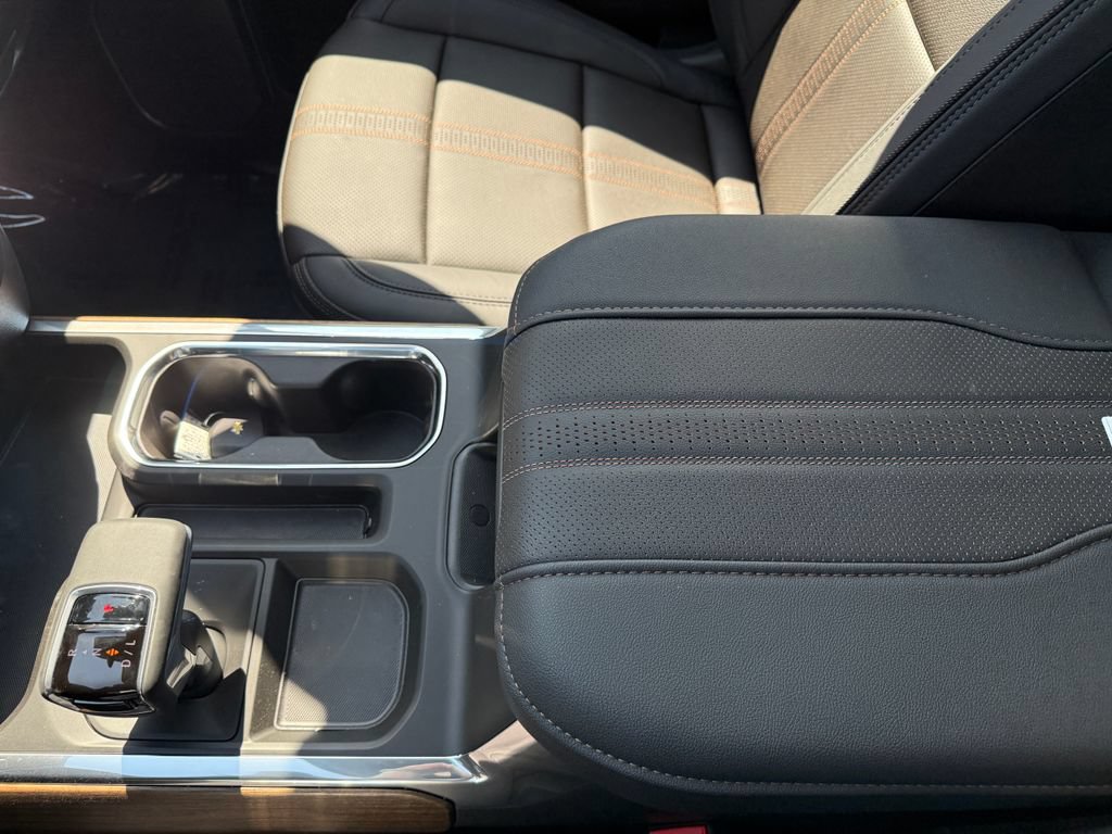 2026 Chevrolet Silverado 1500 High Country - Photo 31
