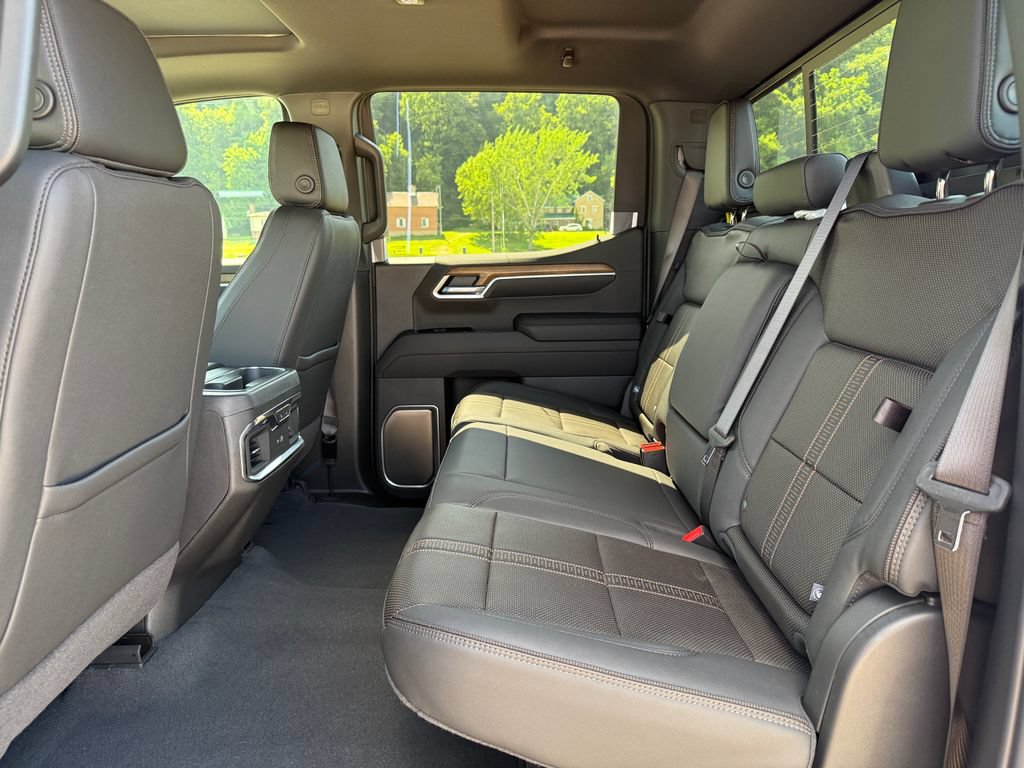 2026 Chevrolet Silverado 1500 High Country - Photo 35